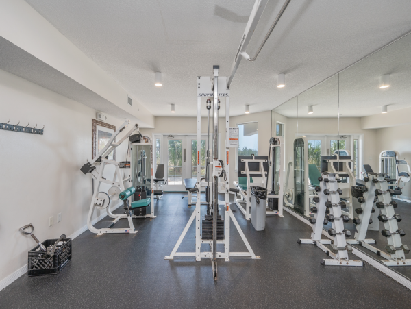 Fort Walton Beach Vacation Rental – Gulf Front Condo with Balcony Views & Modern Comforts